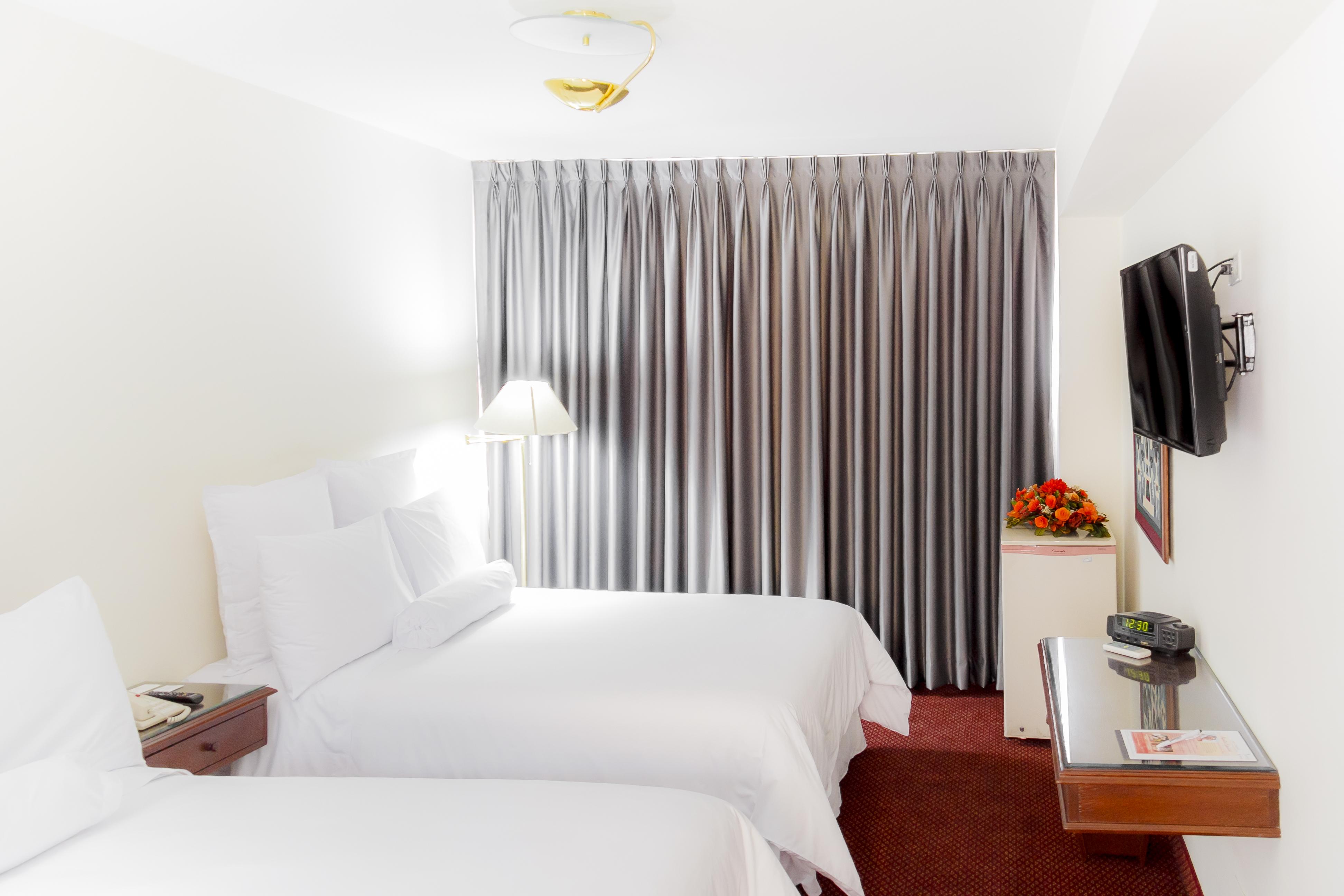 Hotel Carrera Lima Zewnętrze zdjęcie
