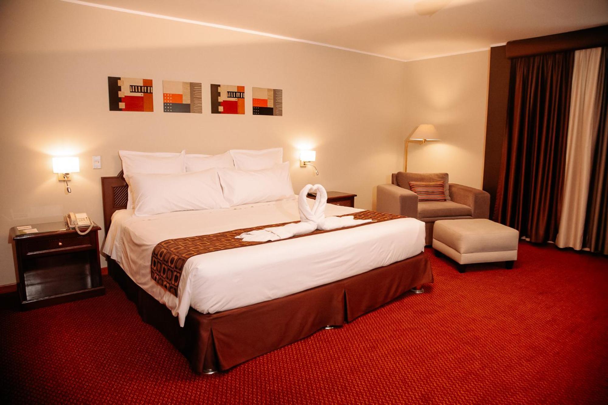 Hotel Carrera Lima Zewnętrze zdjęcie